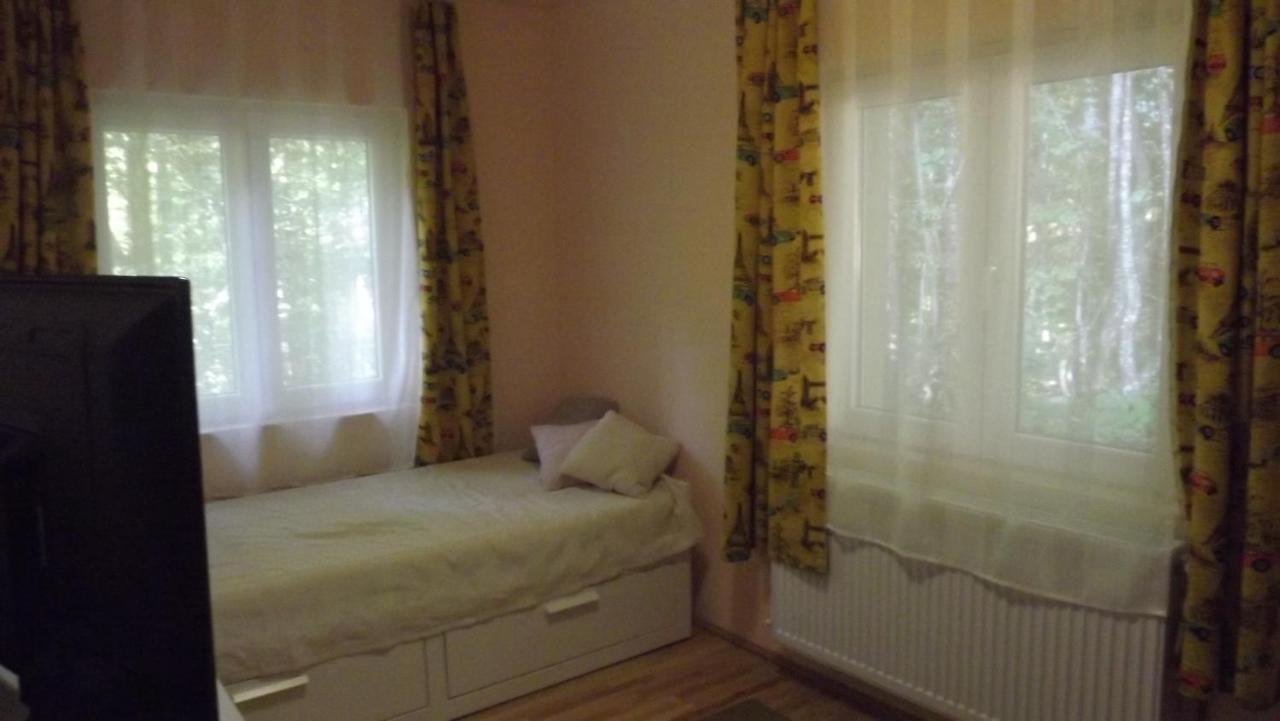 Casa De Oaspeti Boga Pietroasa  Εξωτερικό φωτογραφία