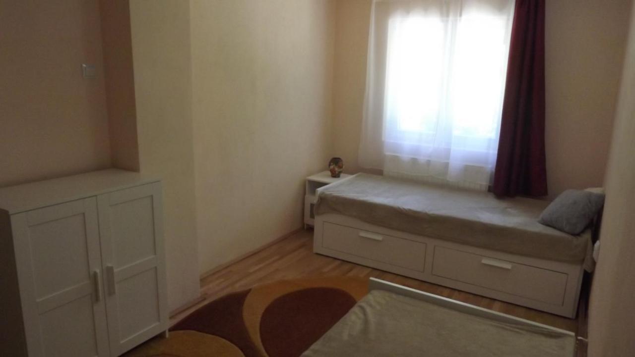 Casa De Oaspeti Boga Pietroasa  Εξωτερικό φωτογραφία