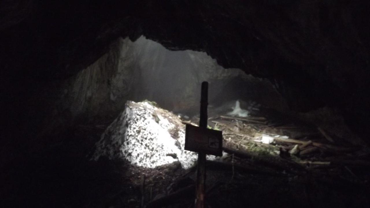 Casa De Oaspeti Boga Pietroasa  Εξωτερικό φωτογραφία