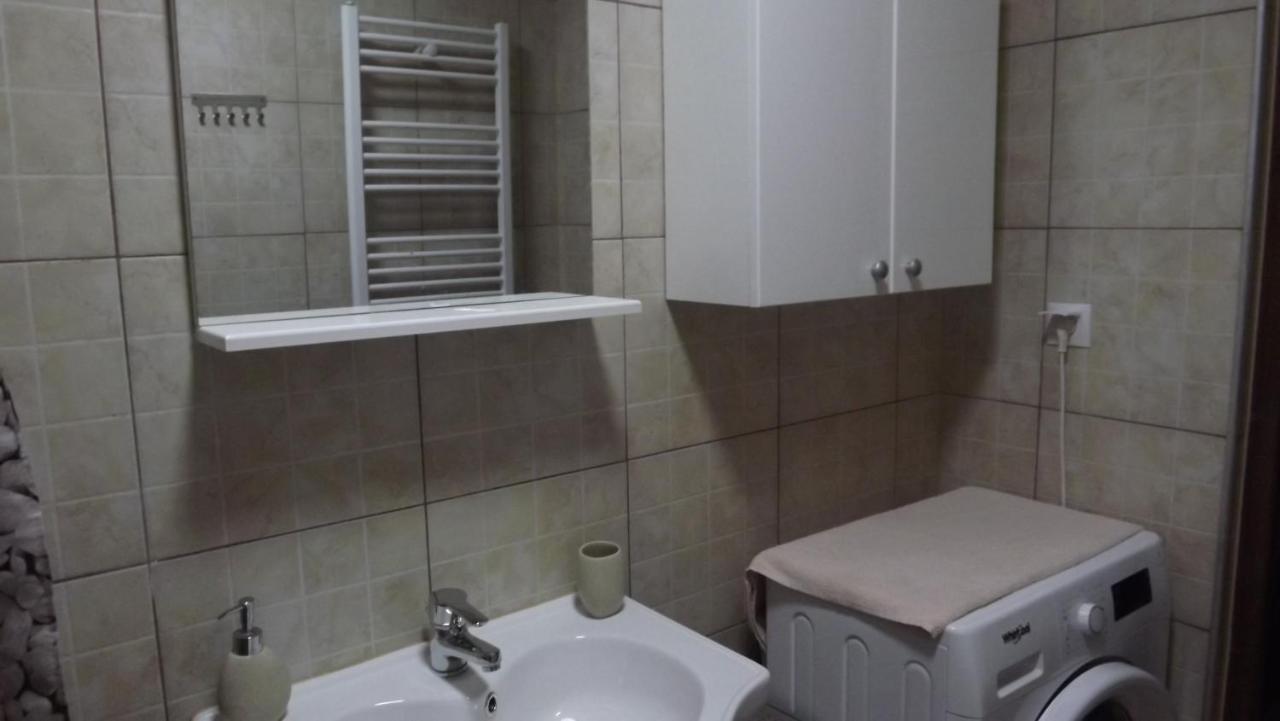 Casa De Oaspeti Boga Pietroasa  Εξωτερικό φωτογραφία
